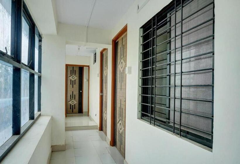 فندق Oyo Nutan Lodging