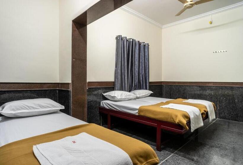 호텔 Rajgaurav Lodging