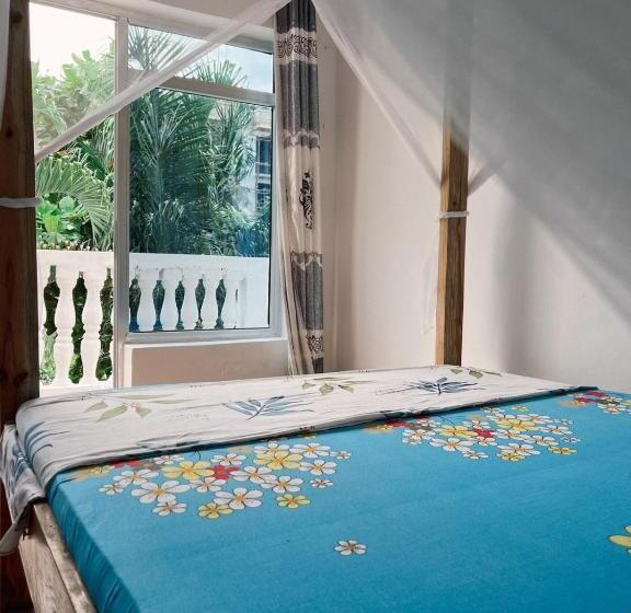 بنسيون Flow Guest House & Cafe