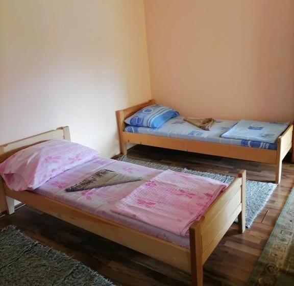 پانسیون Guesthouse Djuro