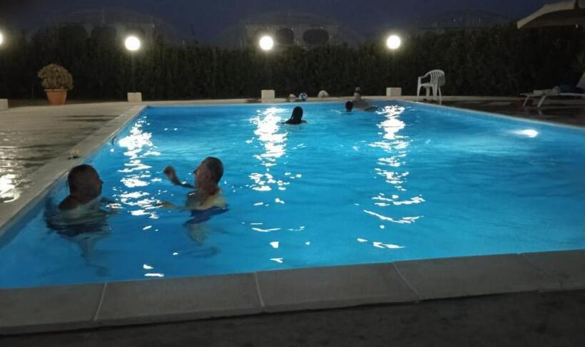 بنسيون Kyansa Sicily A Pachino