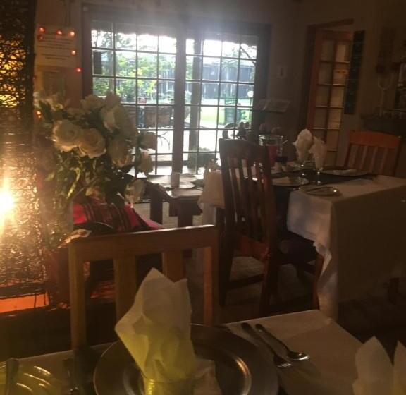 צימר Midrand Wild Goose Guest House & Conferencing Venue