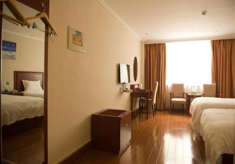 בית מלון כפרי Greentree Inn Zibo Liuquan Road Walmart Square Express