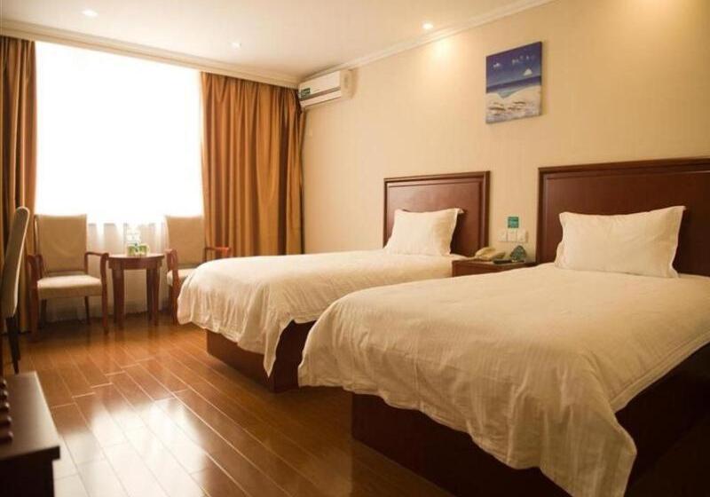 בית מלון כפרי Greentree Inn Zibo Liuquan Road Walmart Square Express