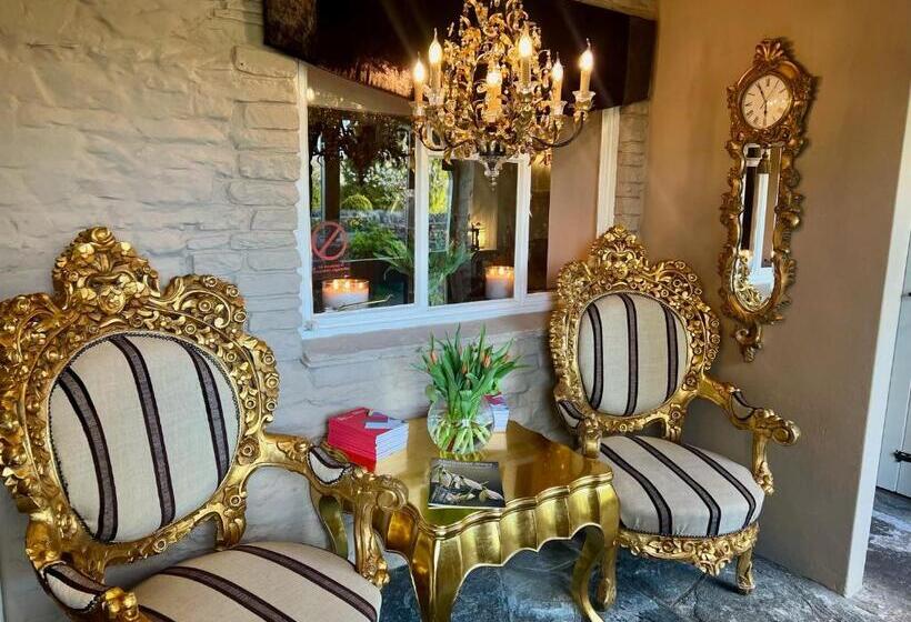 הוסטל The Stagg Inn & Classic Car Experience