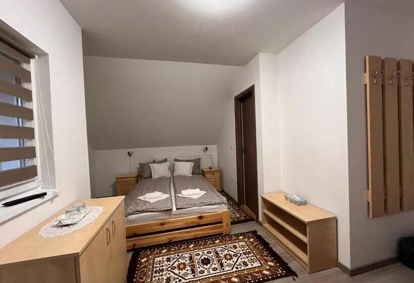 تختخواب و صبحانه Casa Timea Vendégház