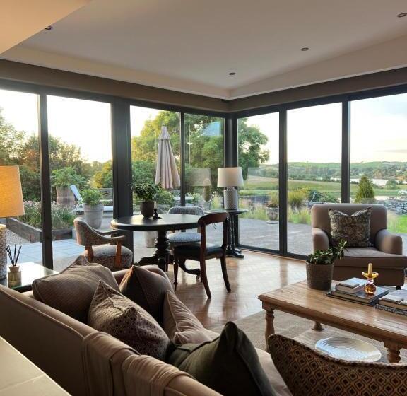 مبيت وإفطار Darkley Lodge   Lakeview Spa