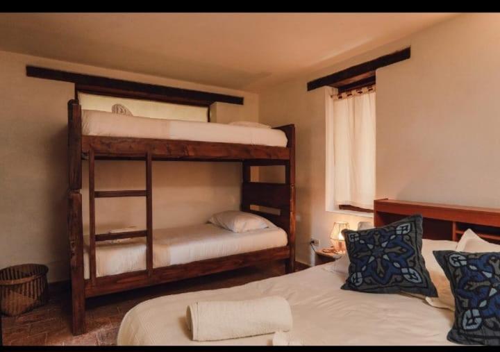 Bed and Breakfast Habitacion Compartida Muy Comoda