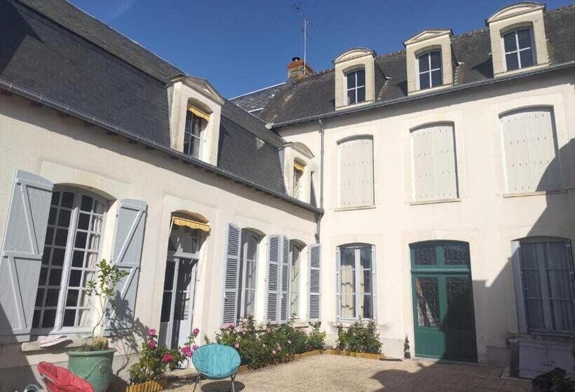 تختخواب و صبحانه Le Clos De L Ecu