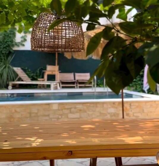 مبيت وإفطار Le Numéro 10