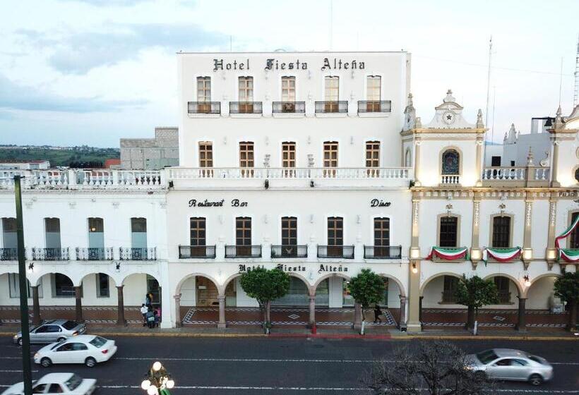 فندق Fiesta Alteña