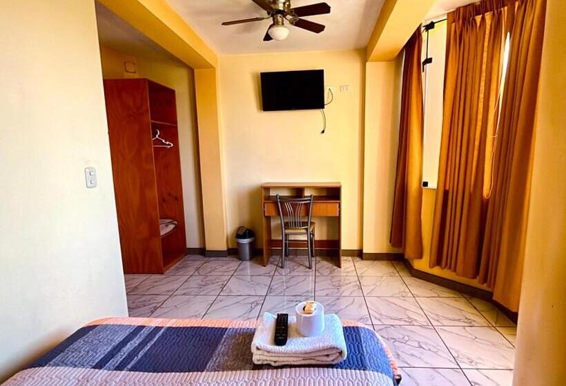 فندق Hospedaje Sol De Oro