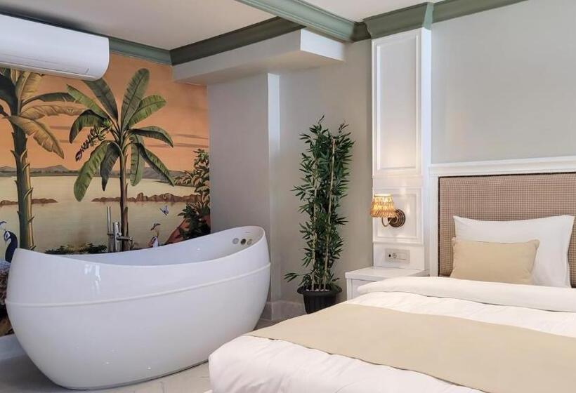 Dbd Hotel çeşme
