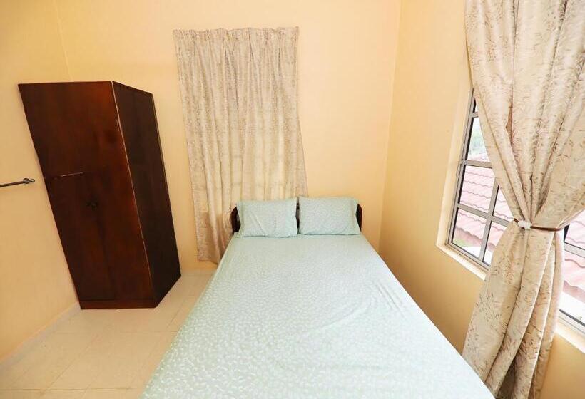 酒店 Oyo 91004 Homestay Masjid At Taqwa