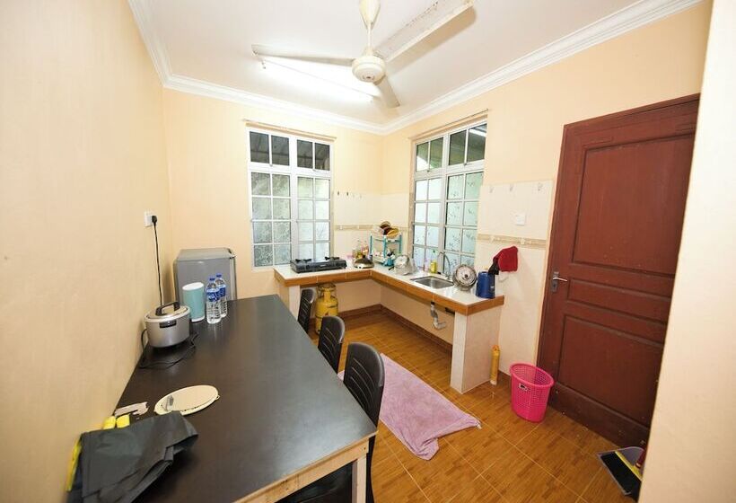 酒店 Oyo 91004 Homestay Masjid At Taqwa