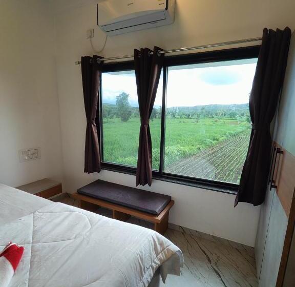 호텔 Shri Resort & Lodging
