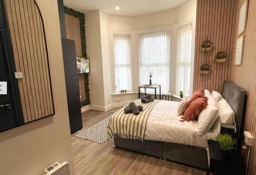 پانسیون Dream Home