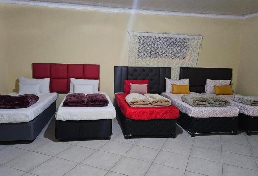 ペンション Happy Stay Guest House Mafikeng