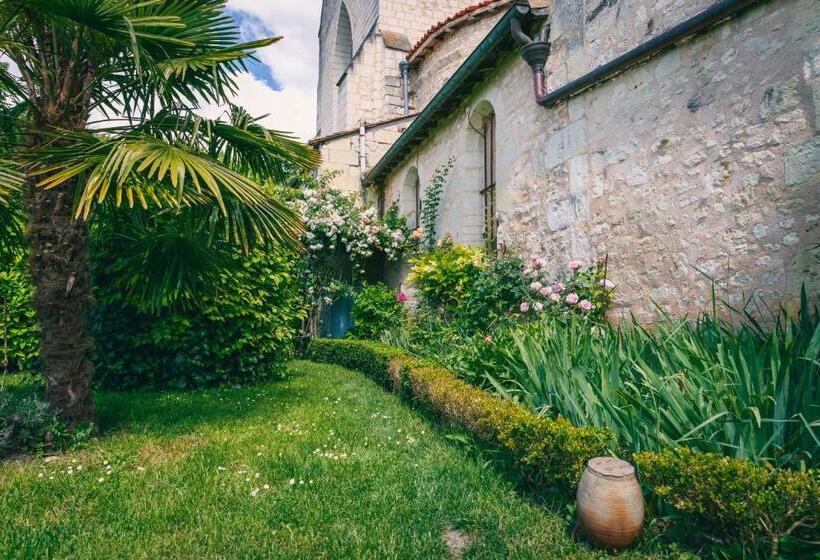 פנסיון Le Prieuré Sainte Croix