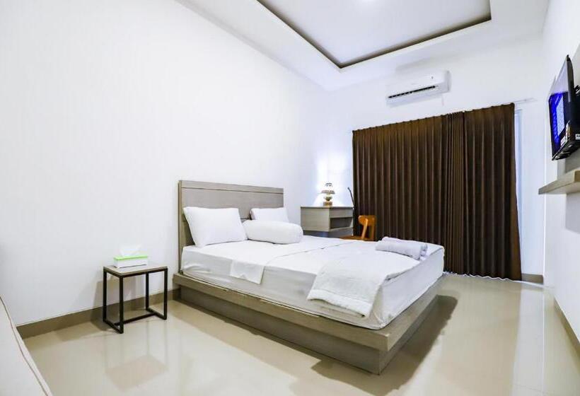 Пансион White Blue House   Private Room, Shared Pool And Kitchen   8