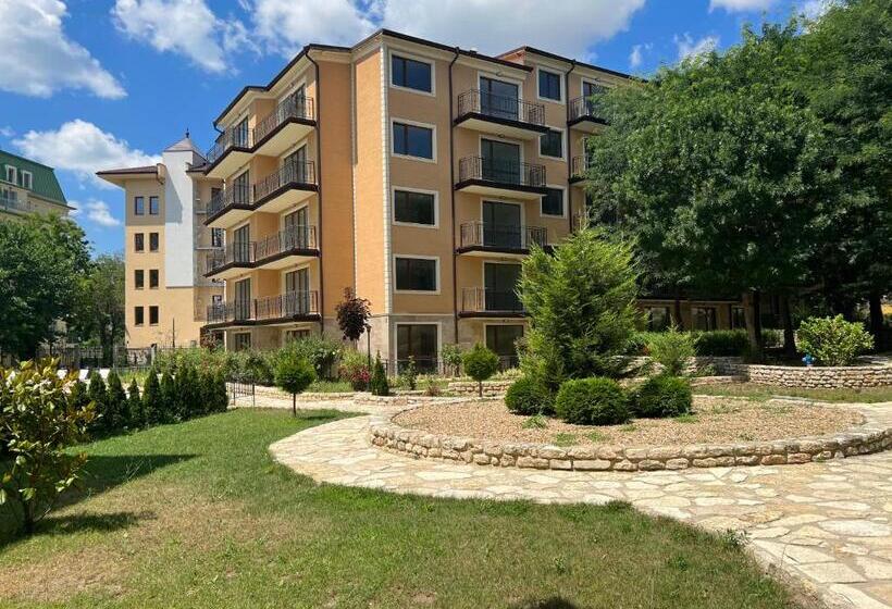 Rabi Park Residence
