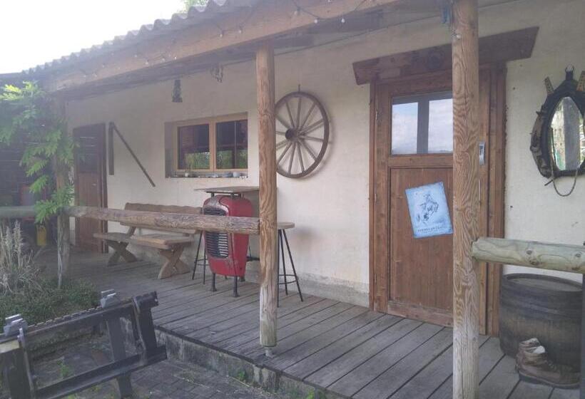 ホテル Charmantes Western Zimmer Mit Veranda Auf Dem Raihof