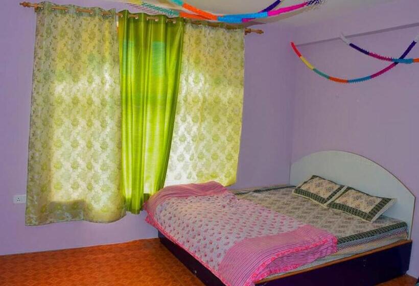호텔 Kilepa Homestay Kardang