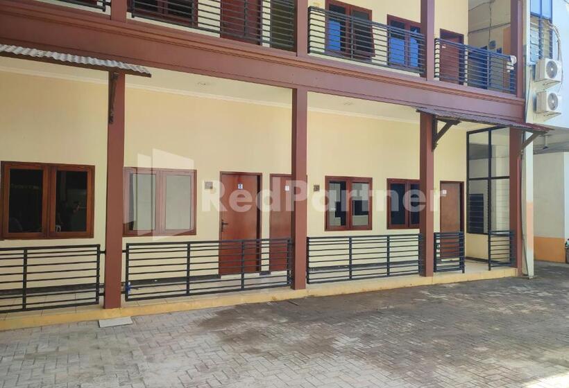 هتل Mutiara Residence Near Simpang Lima Mitra Reddoorz