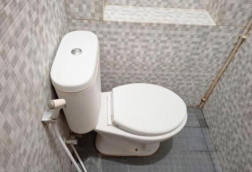 هتل Reddoorz Syariah Near Exit Toll Pekalongan 2