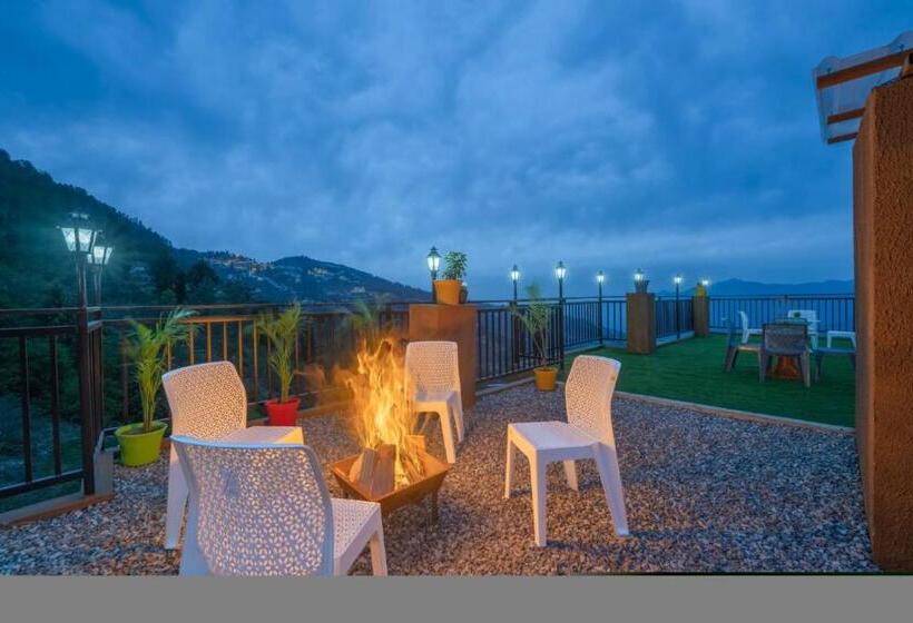 فندق 2 Bedroom I Kufri Home I By Exotic Stays