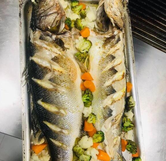 호텔 Unico Borsh Bar Restaurant