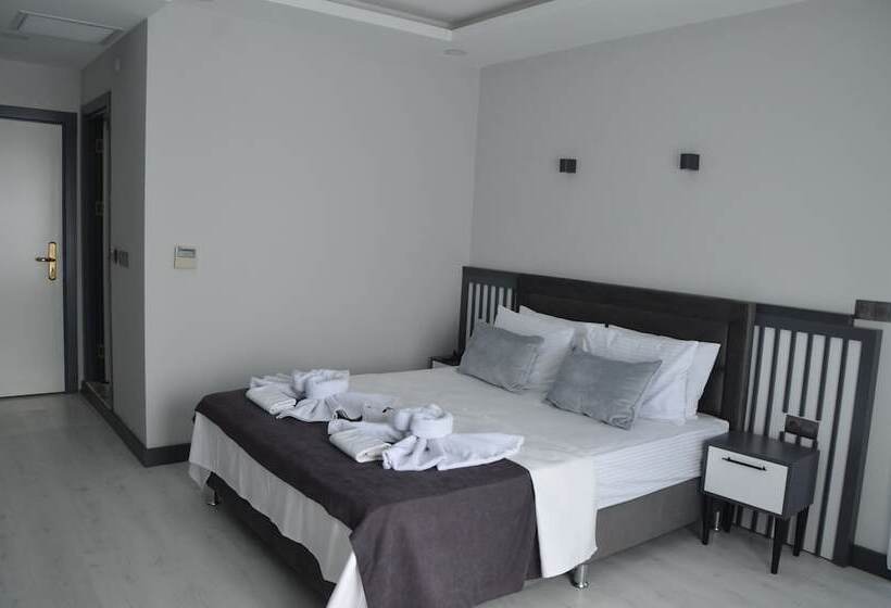 فندق Wind Of Çeşme