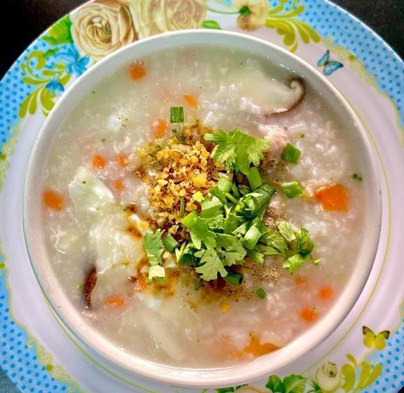 ペンション Md Kohlarn Pattaya