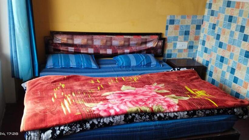 펜션 Muskan Guest House