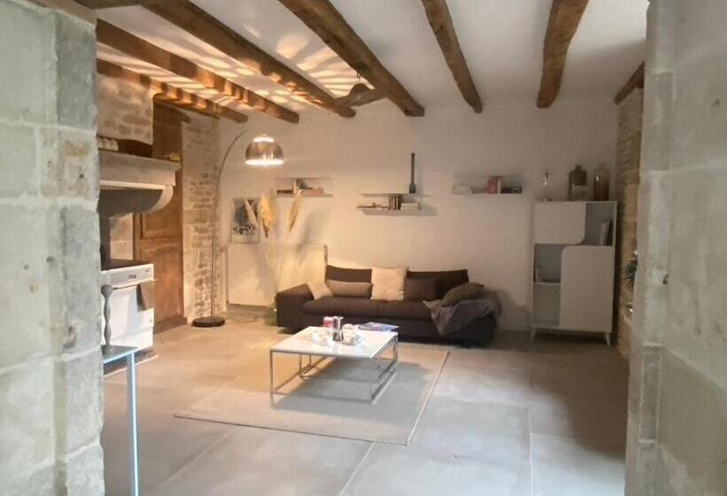 تختخواب و صبحانه Chez Odette Cypres De Provence