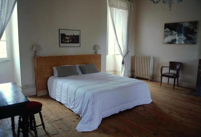 住宿加早餐  La Chambre Du Château De Puisseguin