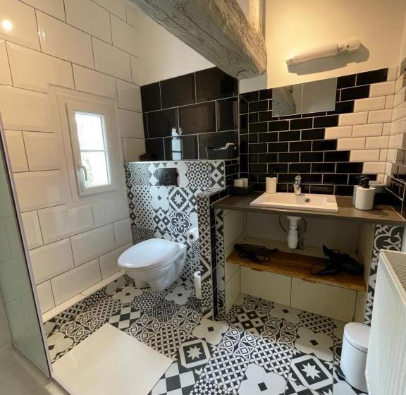 צימר Le Cardoué, Chambres D Hôtes Proche Du Puy Dufou