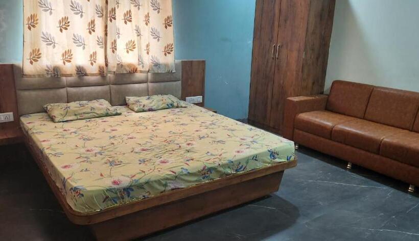 Отель Garva Lodging