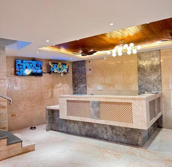 فندق Sln Pride Boarding And Lodging