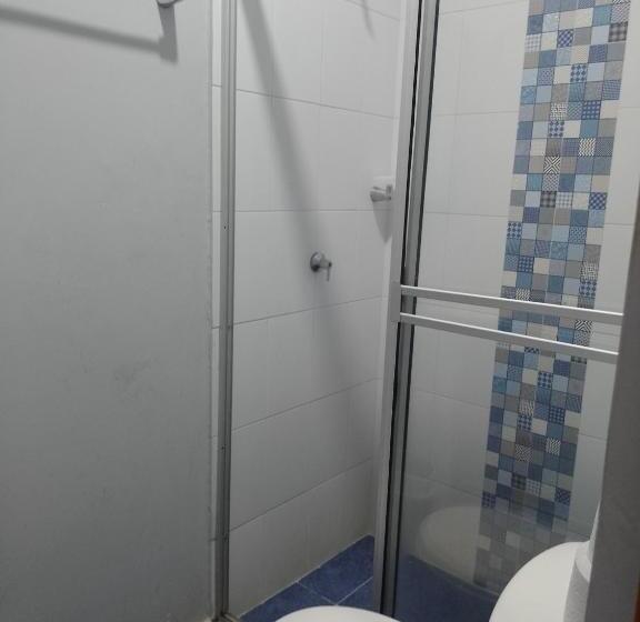 هتل Villa J Leticia