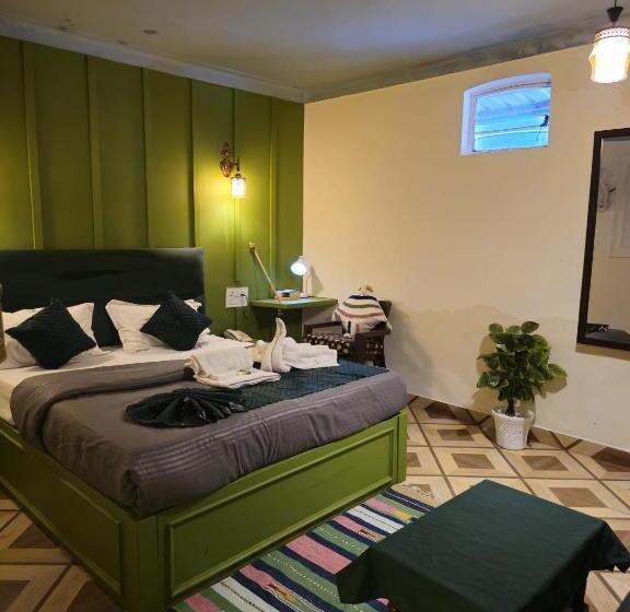 בית מלון כפרי Work Party Go