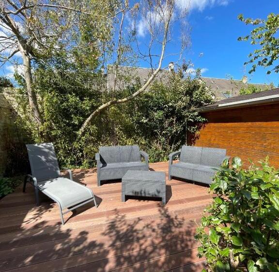 بنسيون Chalet Dans Jardin Privatif