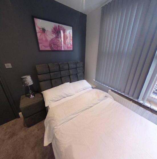 펜션 Town Centre En Suite Room 1