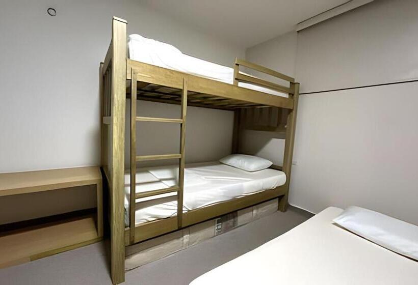 هاستل Gl Hostal Habitacion Familiar