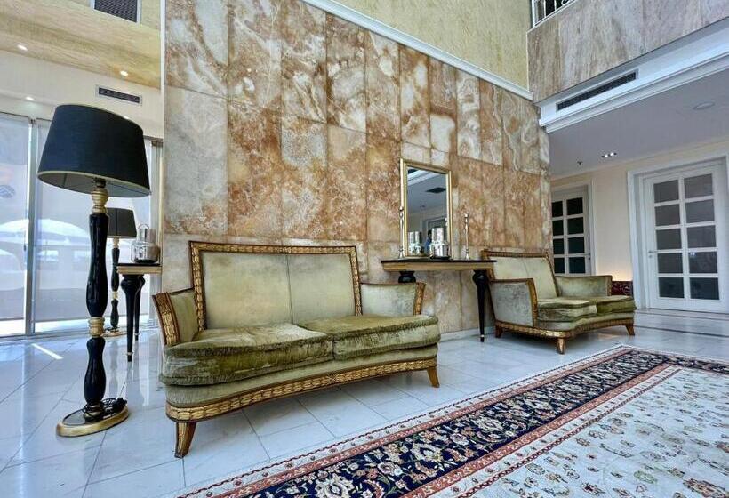 Amh Hotel Durres