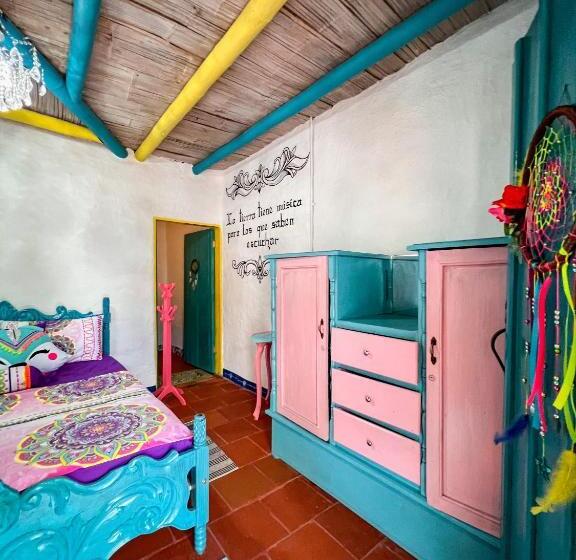 هتل Biohabitat Entre Montañas