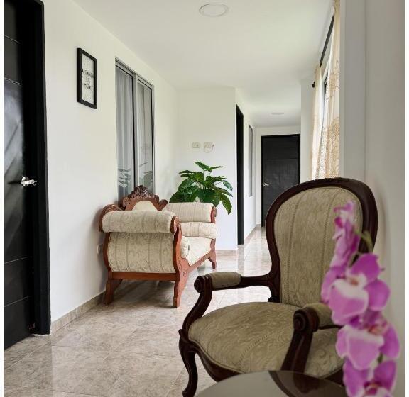 هتل Casa Zarigueya