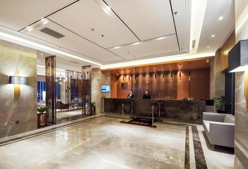 בית מלון כפרי Yitel Collection Collection Shenyang North Railway Station South Square
