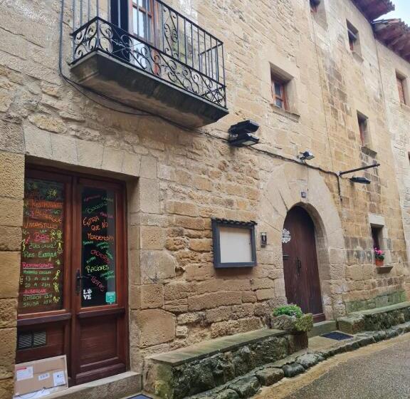 Bar Restaurante Albergue De Uncastillo