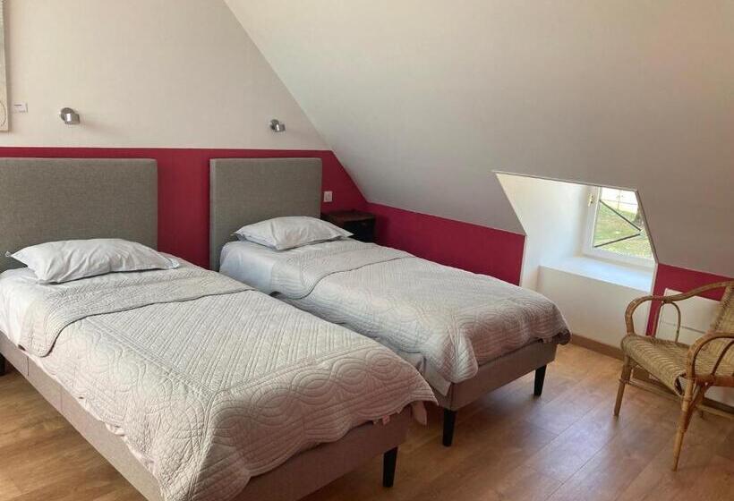 Bed and Breakfast Chez Anne   Chambre Avec Salle De Bain Privative